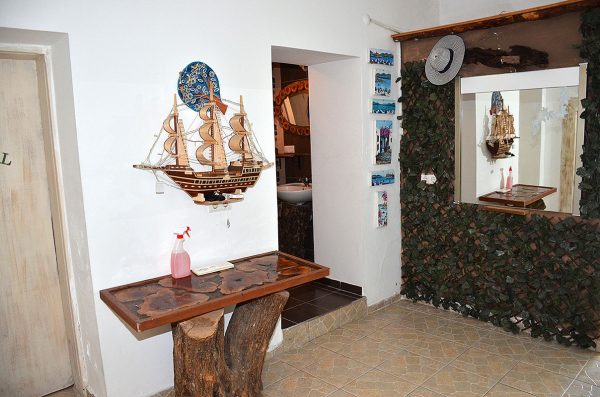 Knidos Türkbükü Otel, Restaurant ve Plaj